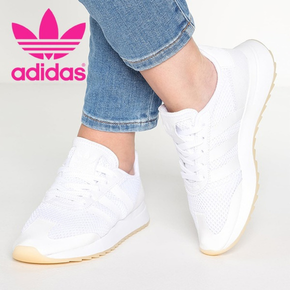 🆕 ADIDAS Originals Fashion Sneakers - Picture 3 of 8